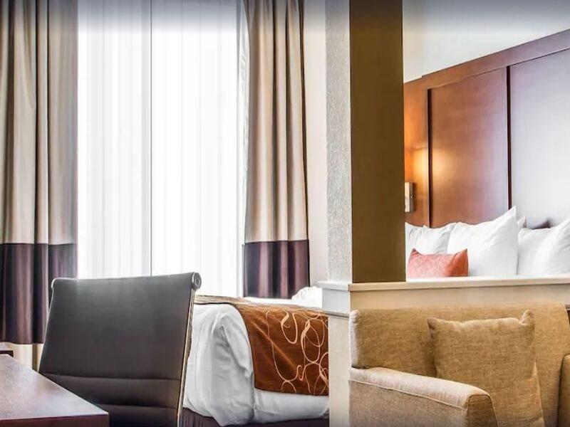 Comfort - Sacramento Airport Hotel 2*