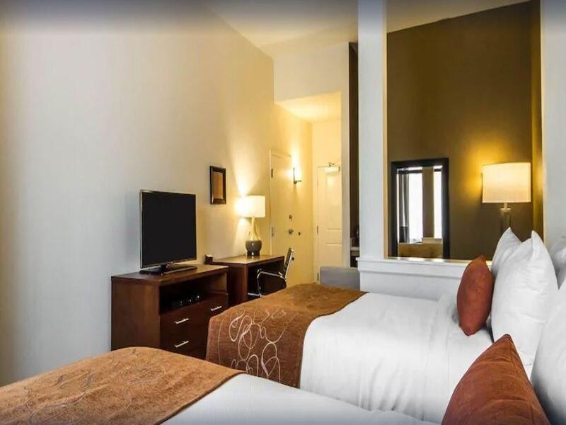 Hotel Comfort - Sacramento Airport 2*